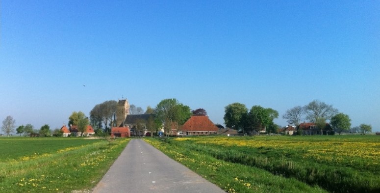 Panorama op het dorp Lutkewierum (Lytsewierrum)